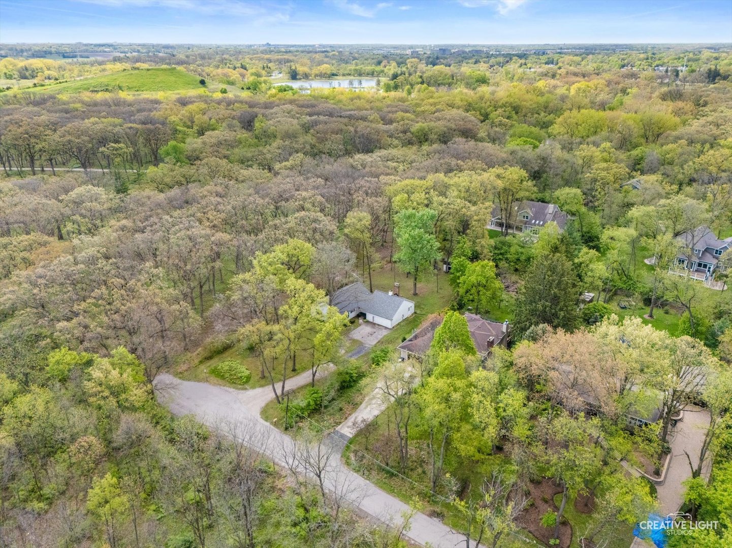 29W007 Oak Lane, Warrenville, IL 60555