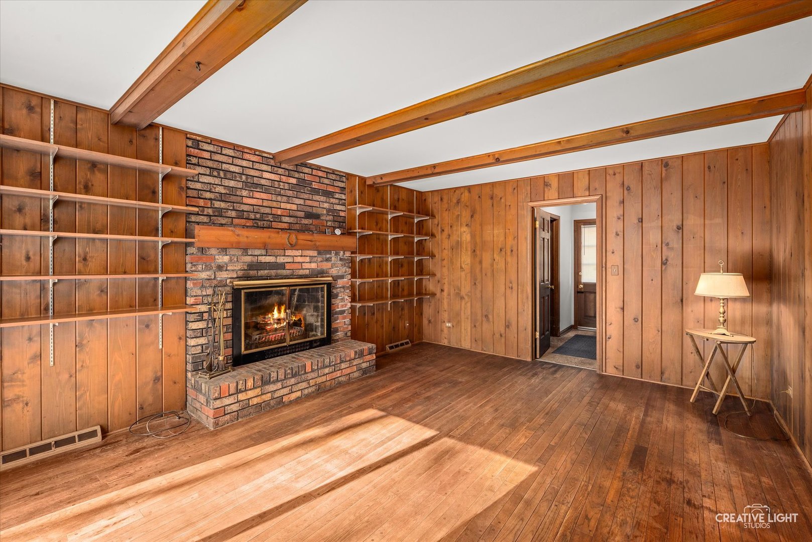 29W007 Oak Lane, Warrenville, IL 60555