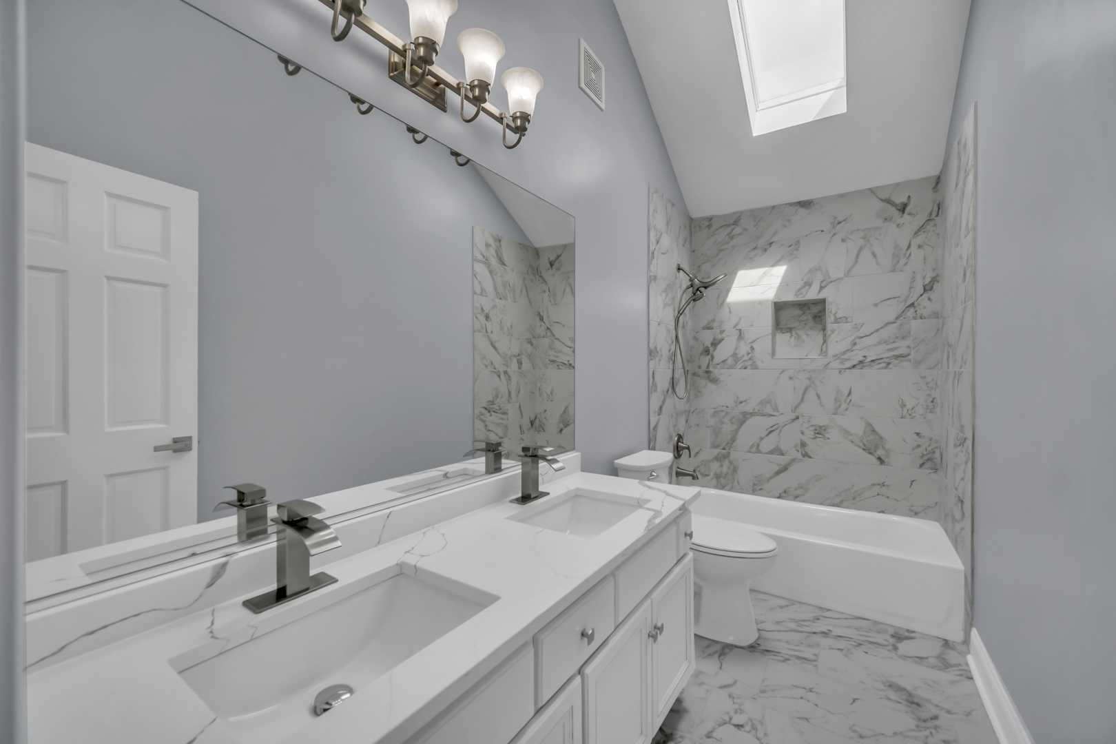 13217 Millbank Drive, Plainfield, IL 60585