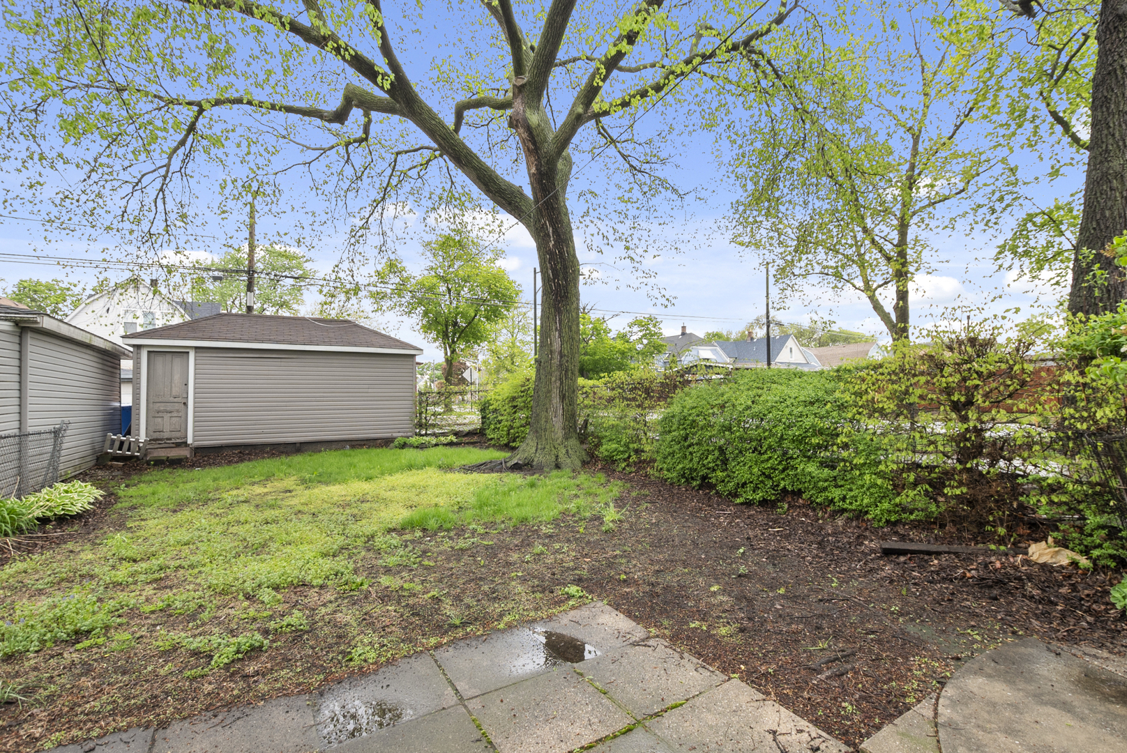 10700 S Avenue G, Chicago, IL 60617