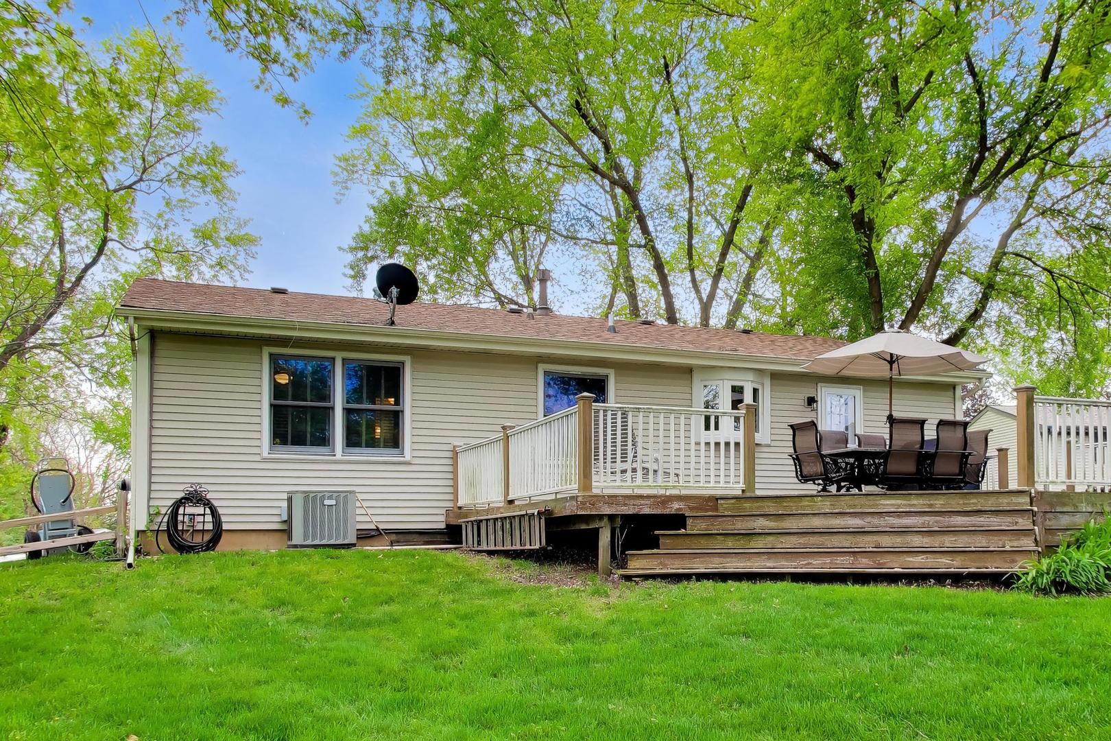 43w770 Fescue Court, St. Charles, IL 60175
