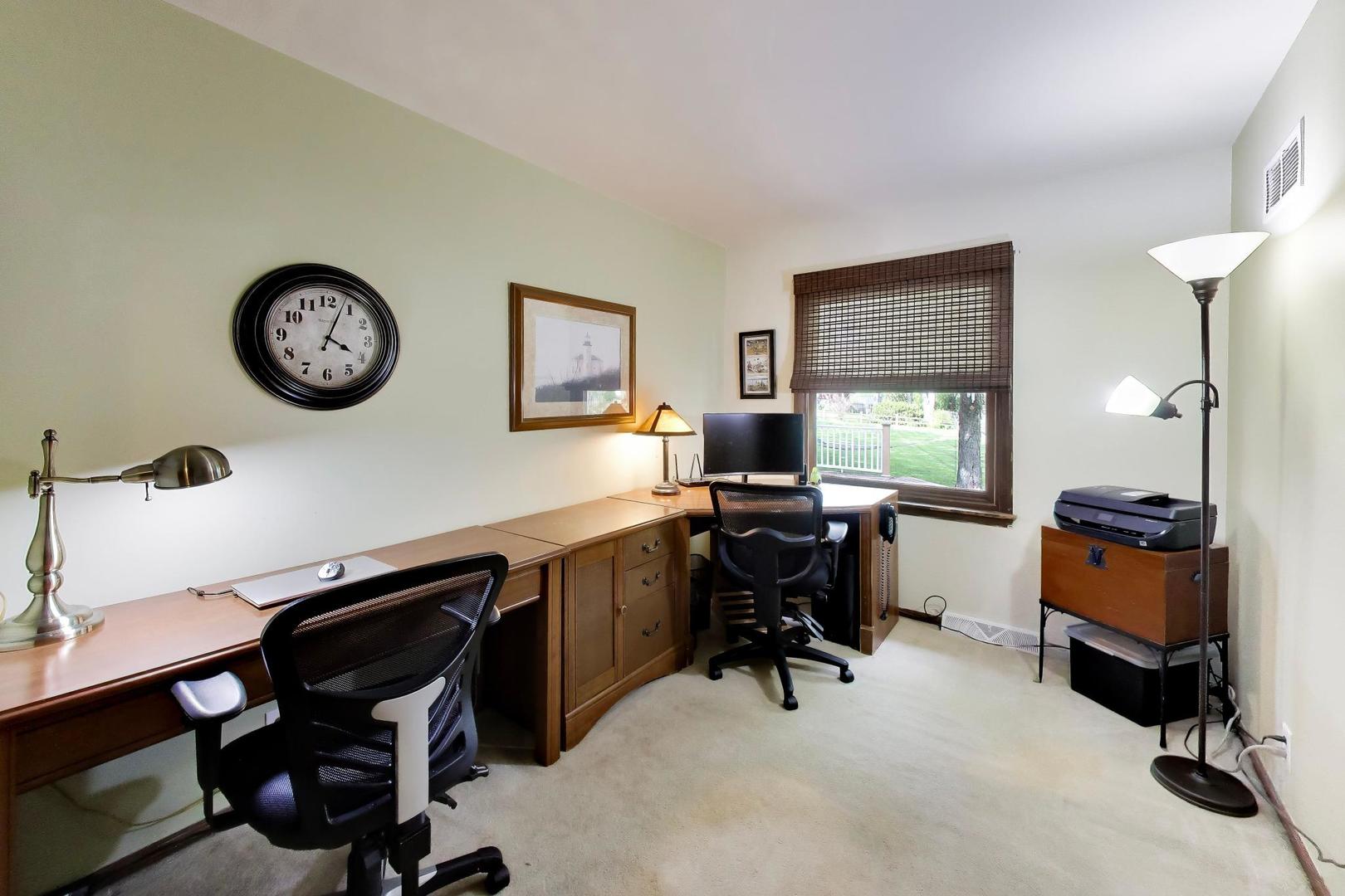 43w770 Fescue Court, St. Charles, IL 60175