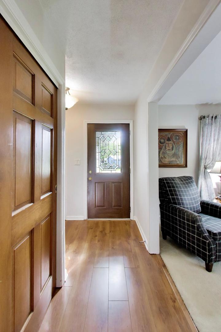 43w770 Fescue Court, St. Charles, IL 60175