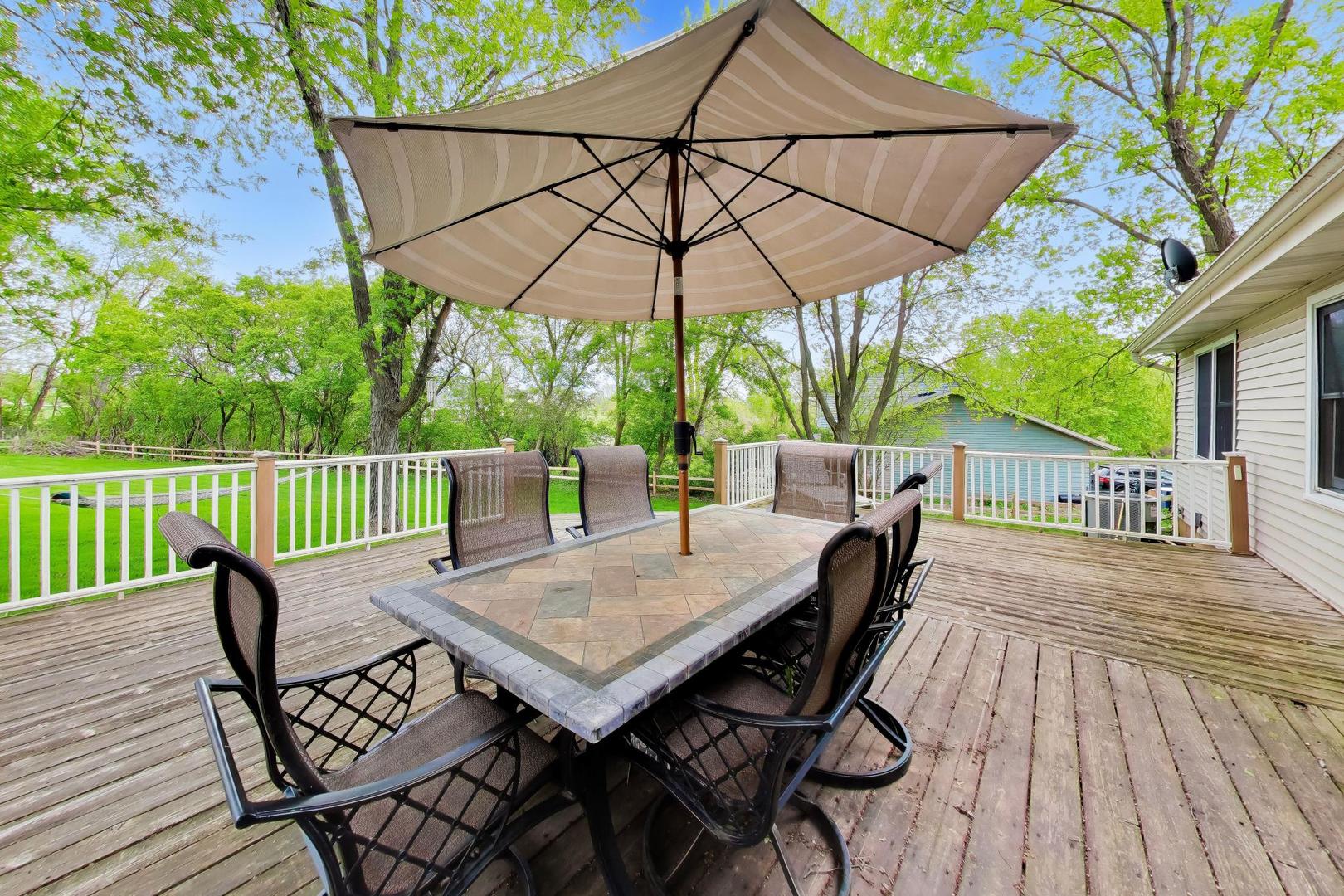 43w770 Fescue Court, St. Charles, IL 60175