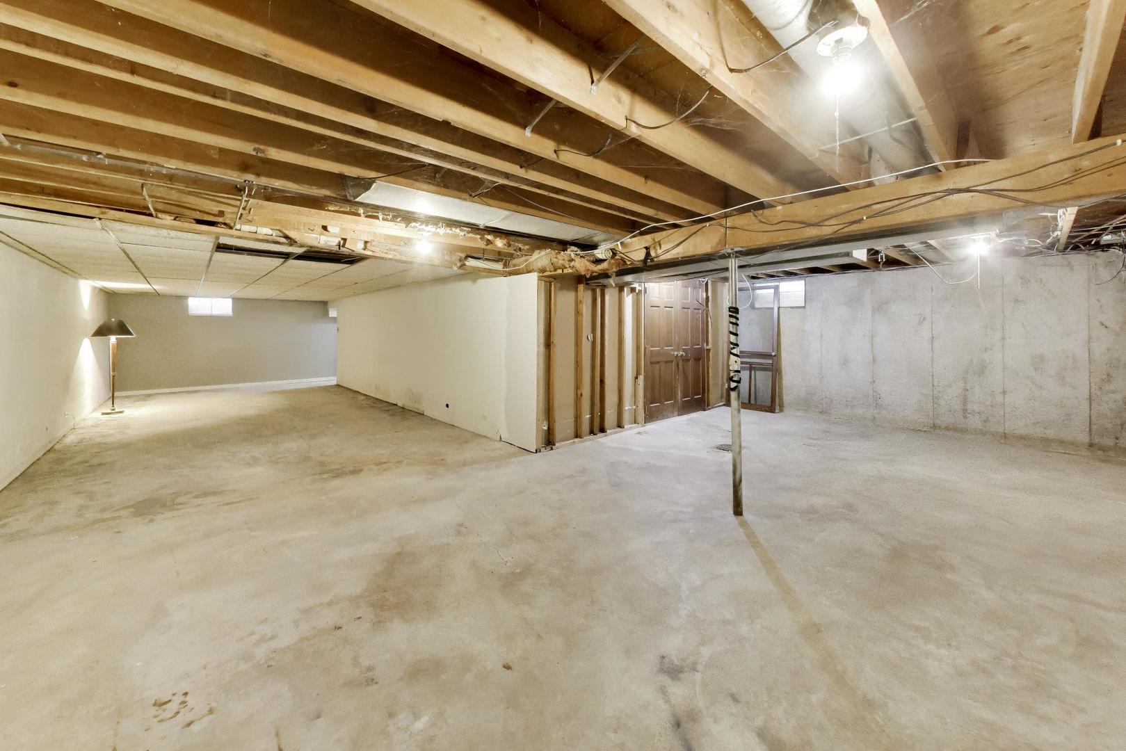 43w770 Fescue Court, St. Charles, IL 60175