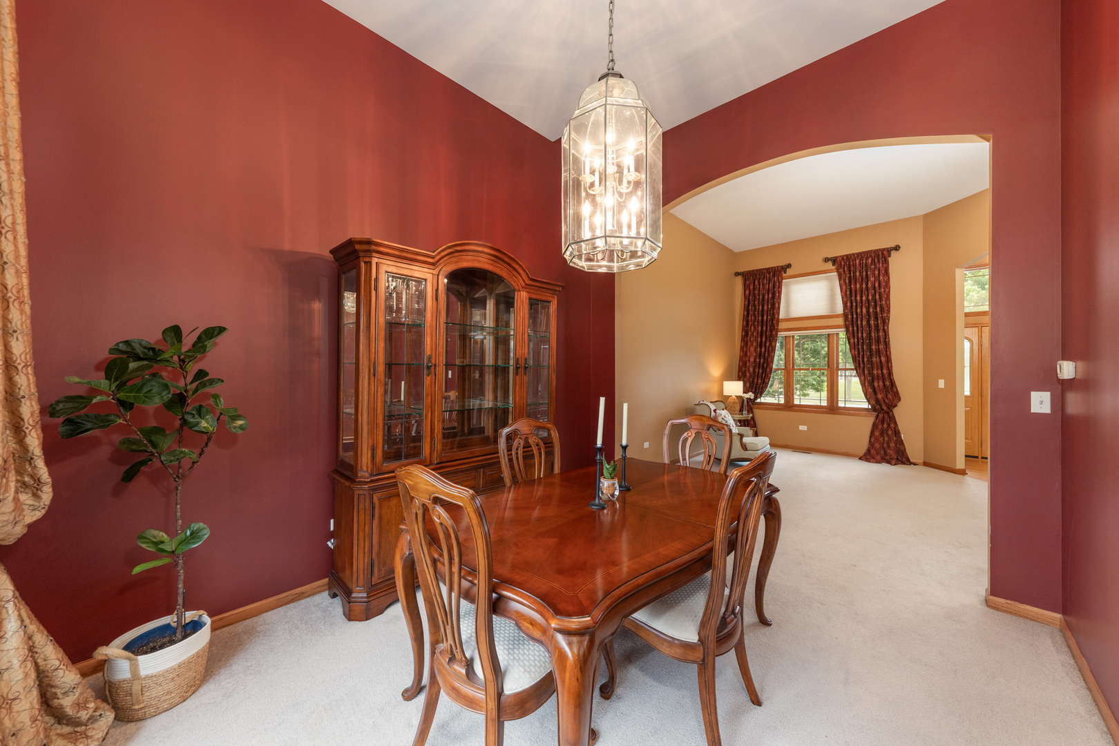 1340 WITHAM Lane, Woodridge, IL 60517