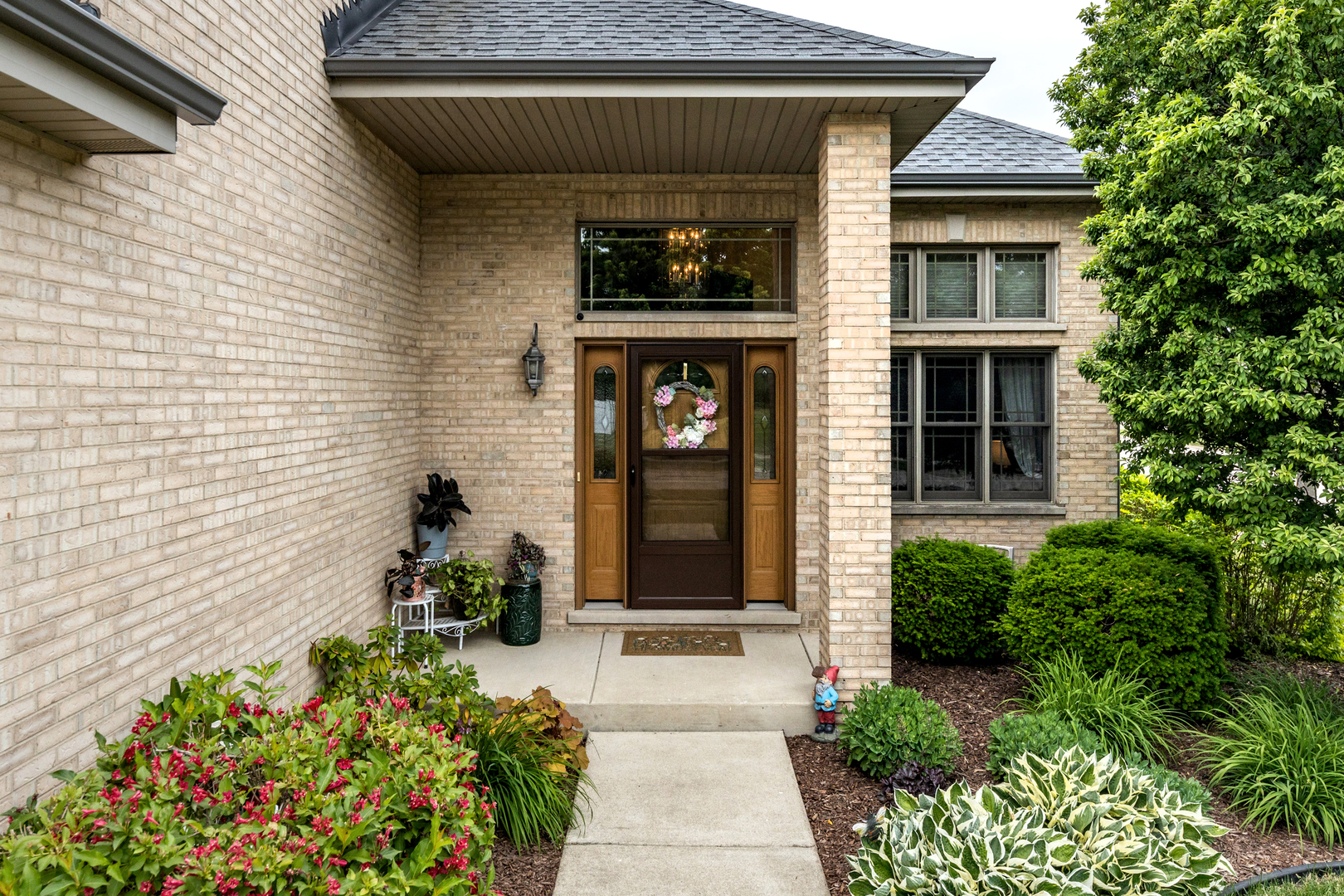 1340 WITHAM Lane, Woodridge, IL 60517