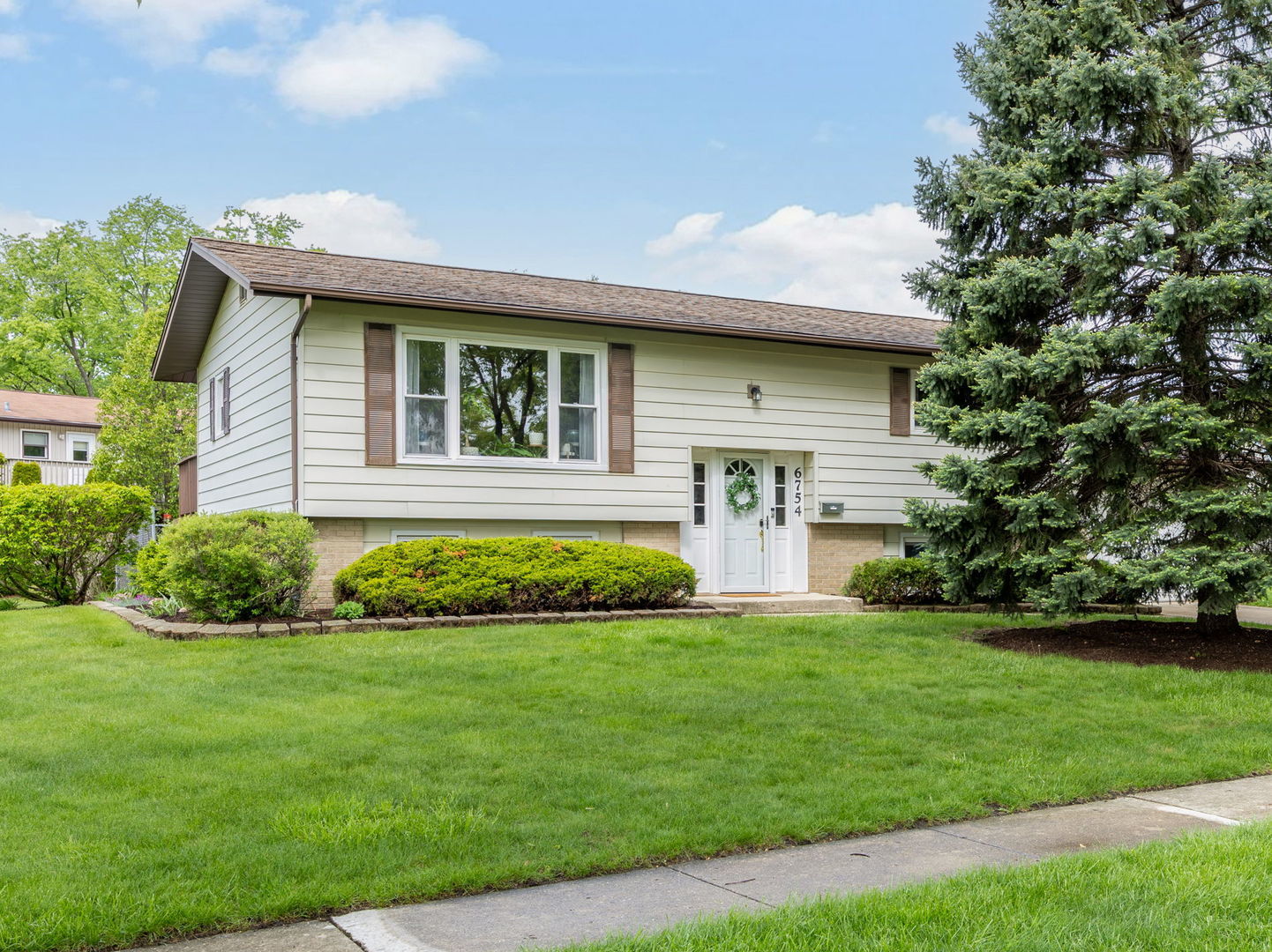 Downers Grove, IL 60516