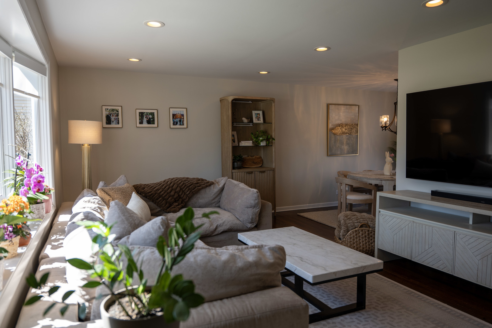 430 71st Street, Darien, IL 60561