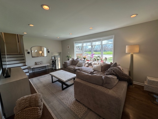 430 71st Street, Darien, IL 60561