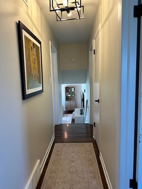 430 71st Street, Darien, IL 60561