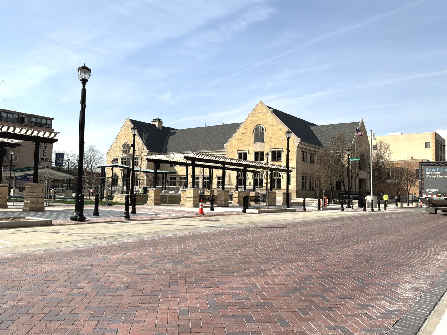 224 E Cass Street #PENTHOUSE, Joliet, IL 60432