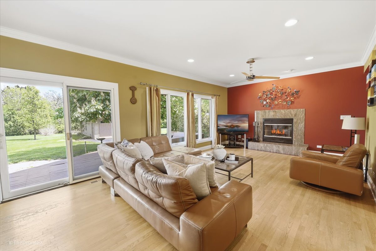 1N589 Goodrich Avenue, Glen Ellyn, IL 60137