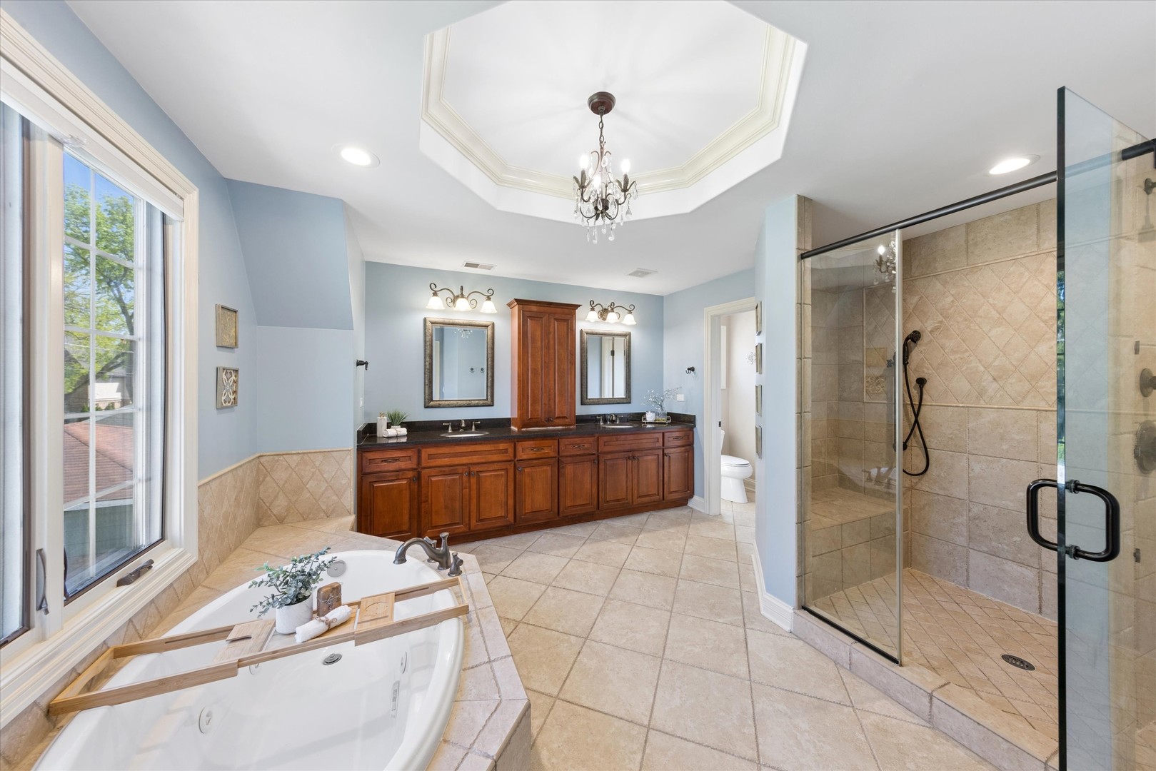 817 S Fairfield Avenue, Elmhurst, IL 60126
