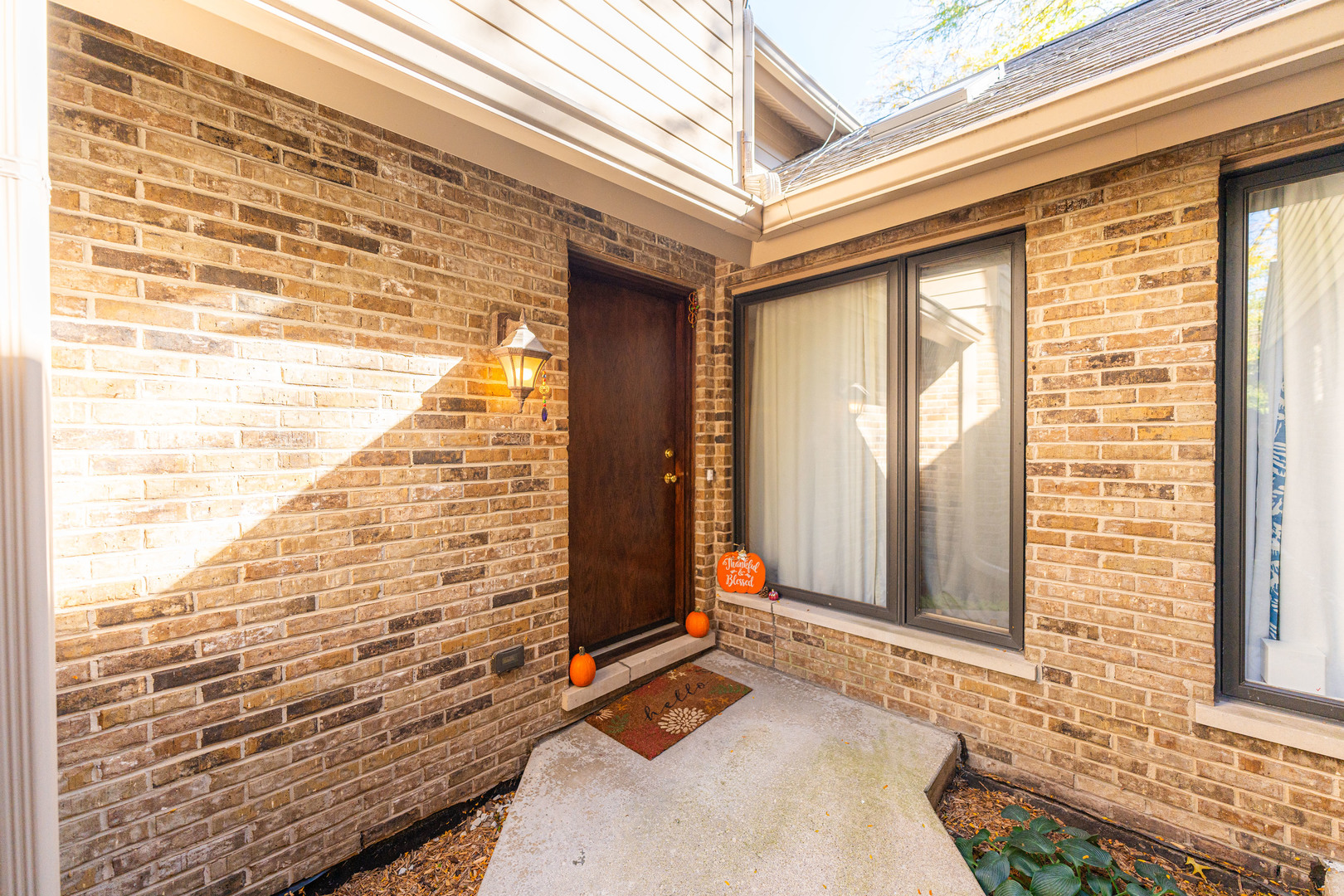 7914 S Garfield Avenue, Burr Ridge, IL 60527
