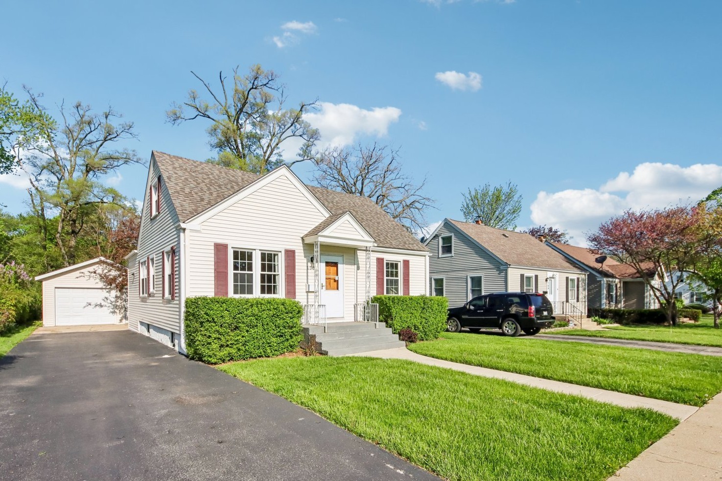 158 N Garfield Avenue, Mundelein, IL 60060