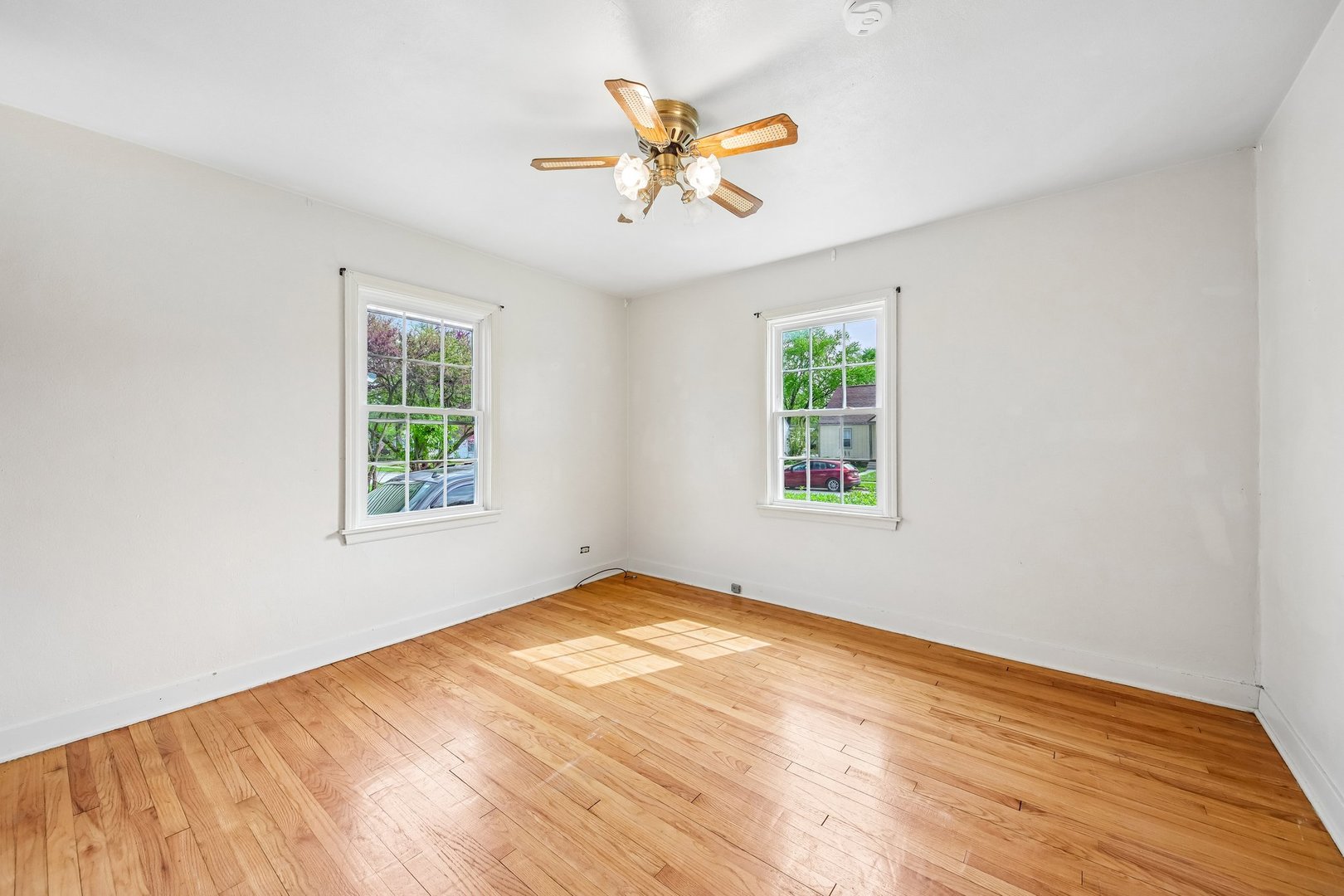158 N Garfield Avenue, Mundelein, IL 60060