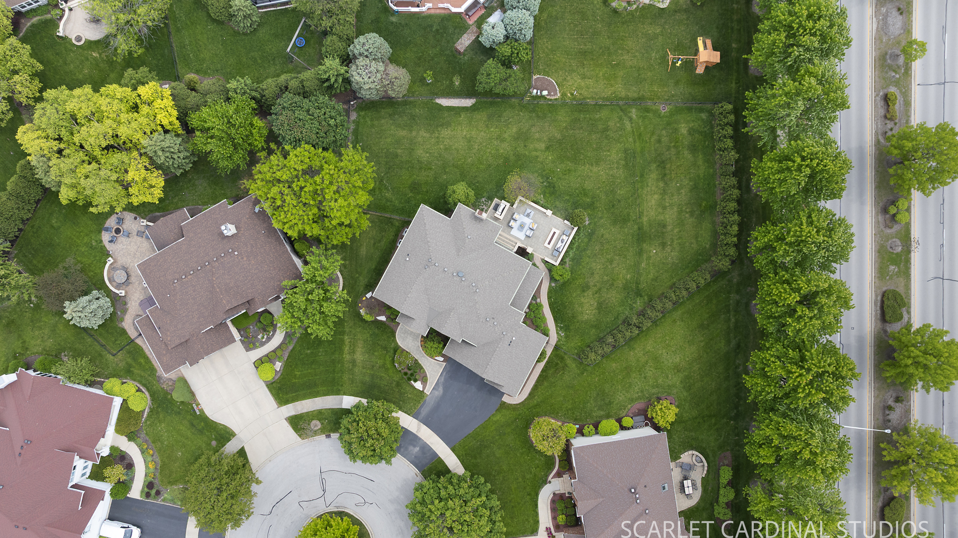 2404 Shaker Court, Naperville, IL 60564