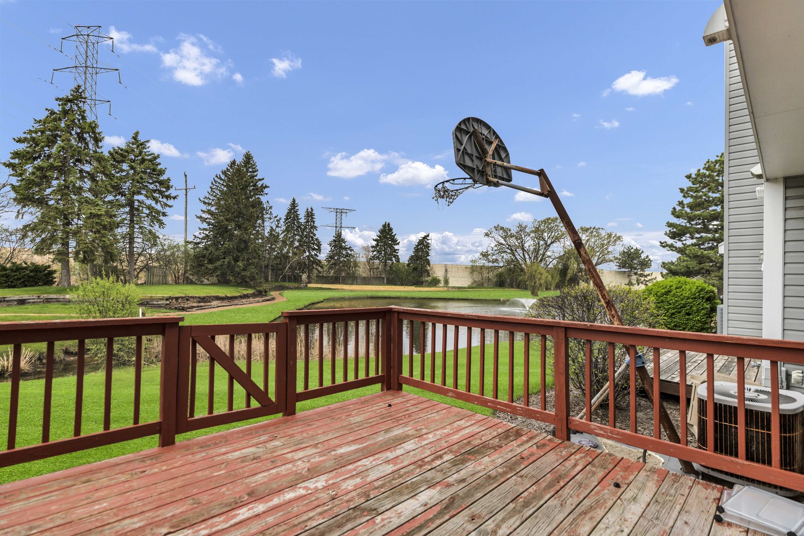 5903 Delaware Avenue, Gurnee, IL 60031