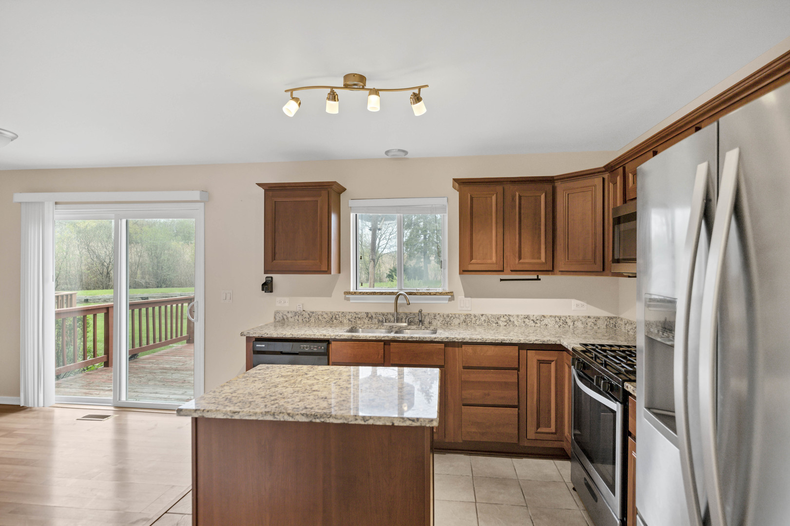 5903 Delaware Avenue, Gurnee, IL 60031