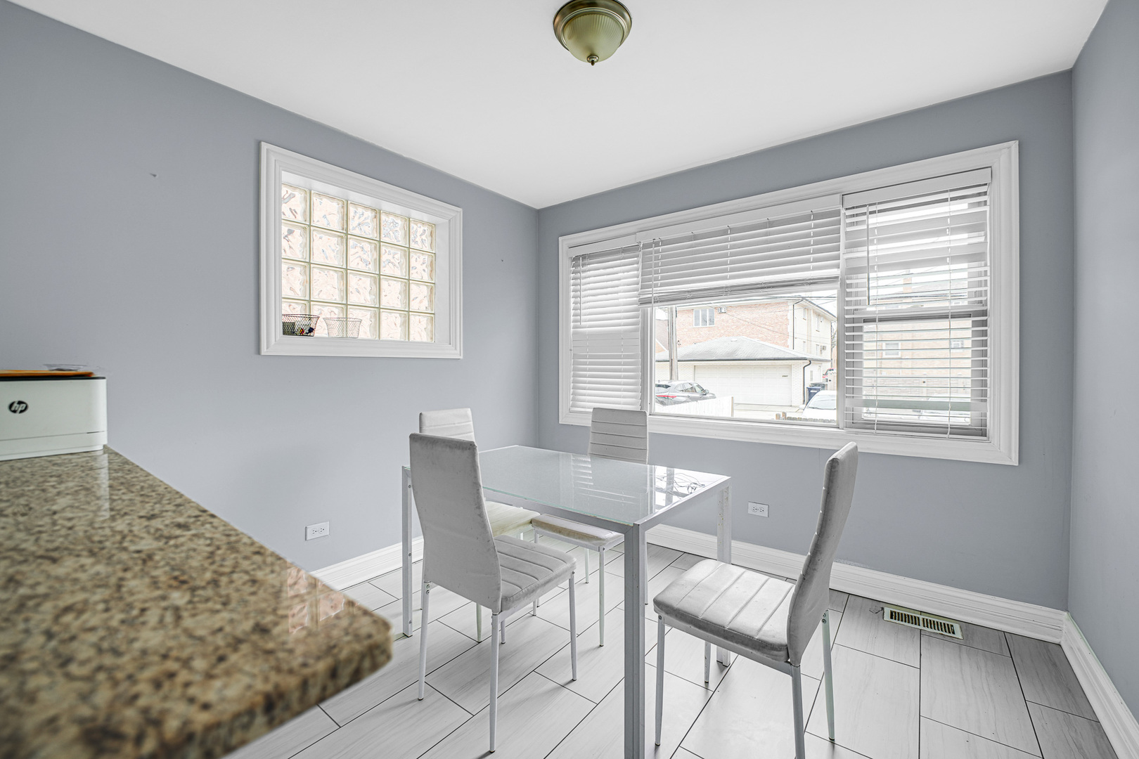 2437 N 78th Avenue, Elmwood Park, IL 60707