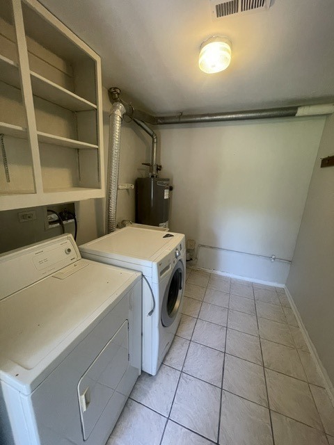 1590 Perry Court #A, Aurora, IL 60505