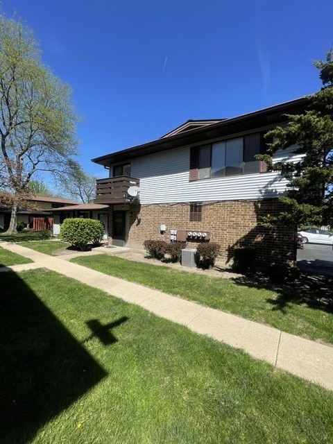 1590 Perry Court #A, Aurora, IL 60505