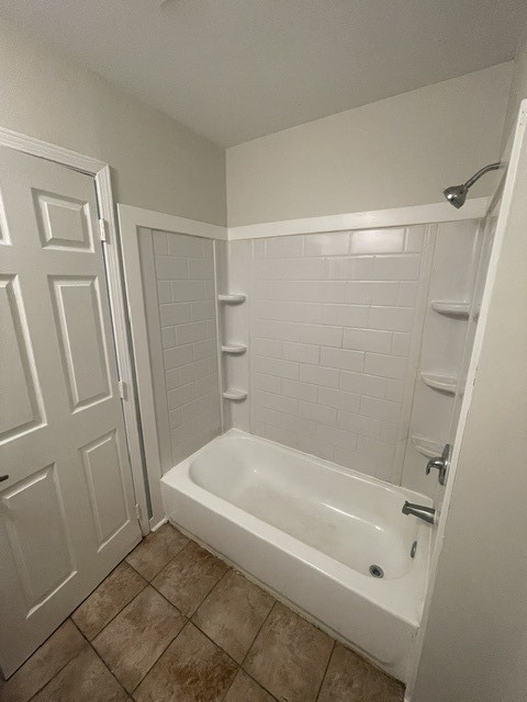 1590 Perry Court #A, Aurora, IL 60505