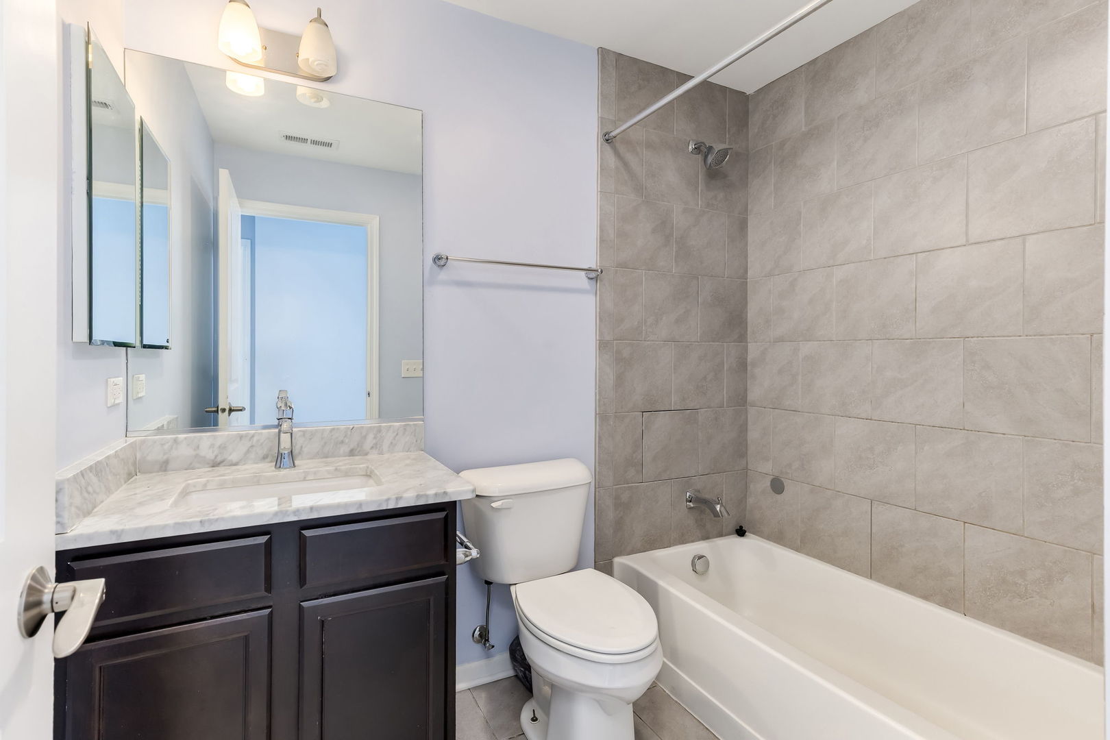 822 Center Street, Des Plaines, IL 60016