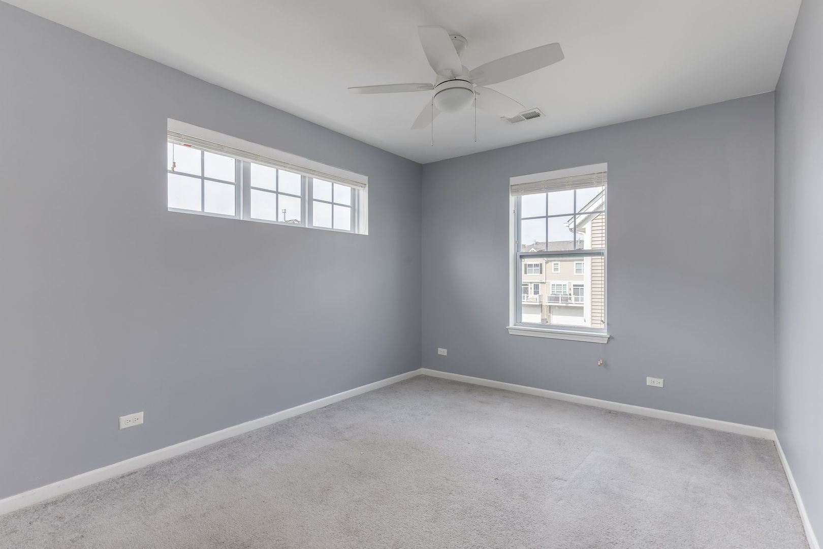 822 Center Street, Des Plaines, IL 60016