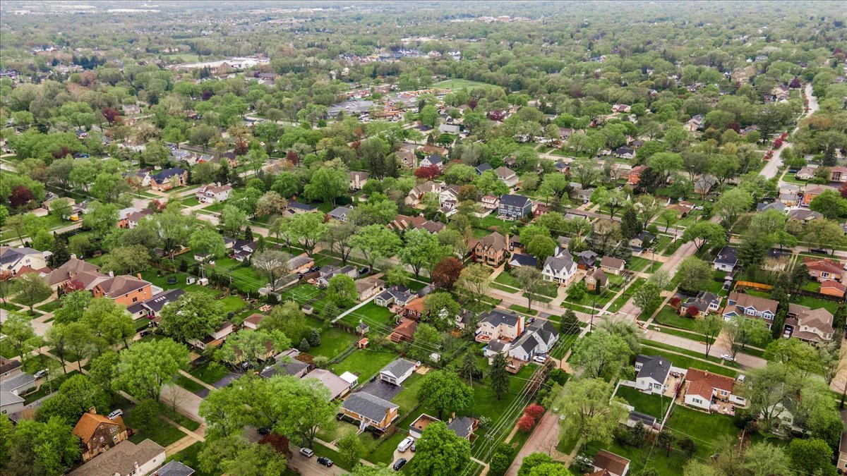 312 S Oak Street, Palatine, IL 60067