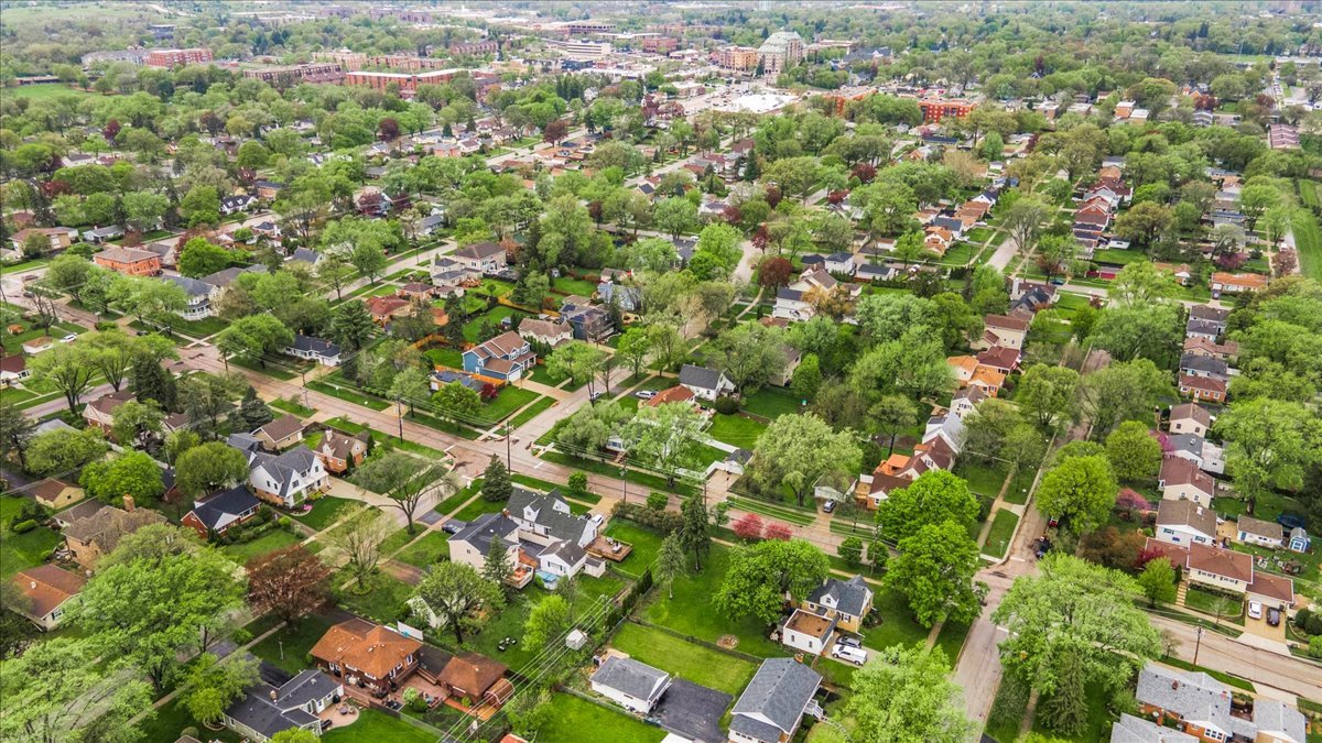 312 S Oak Street, Palatine, IL 60067