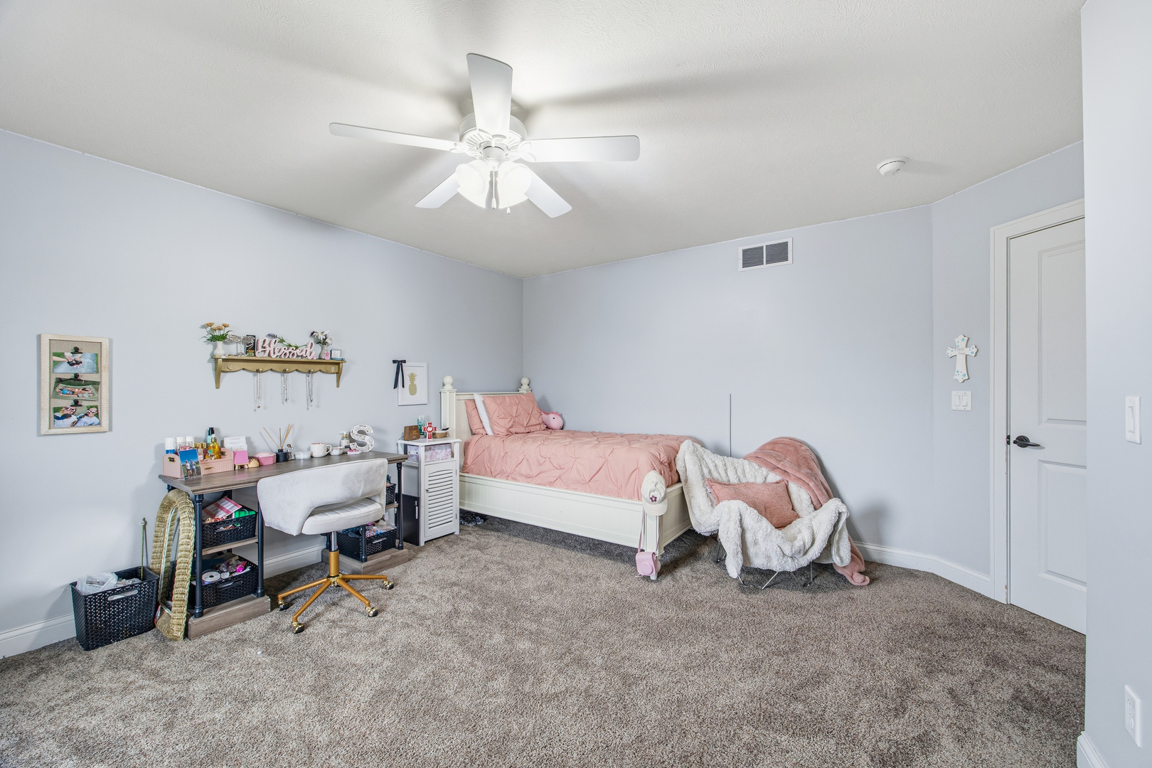 2704 Vrooman Court, Bloomington, IL 61704