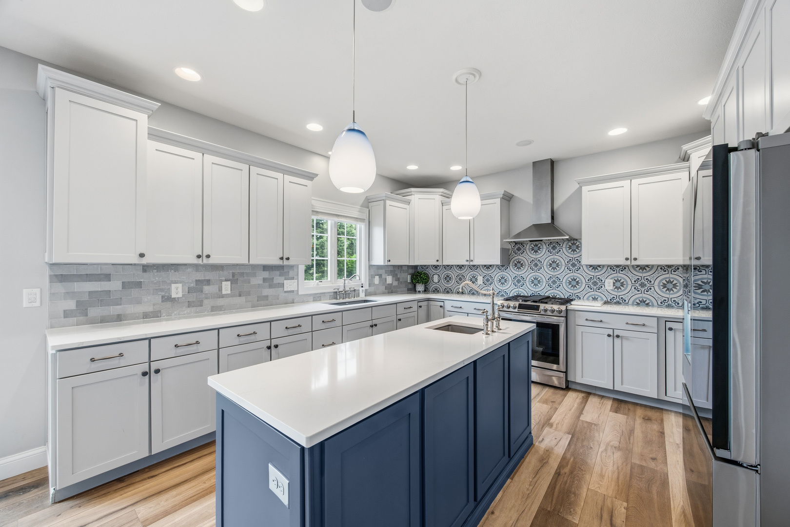 2704 Vrooman Court, Bloomington, IL 61704