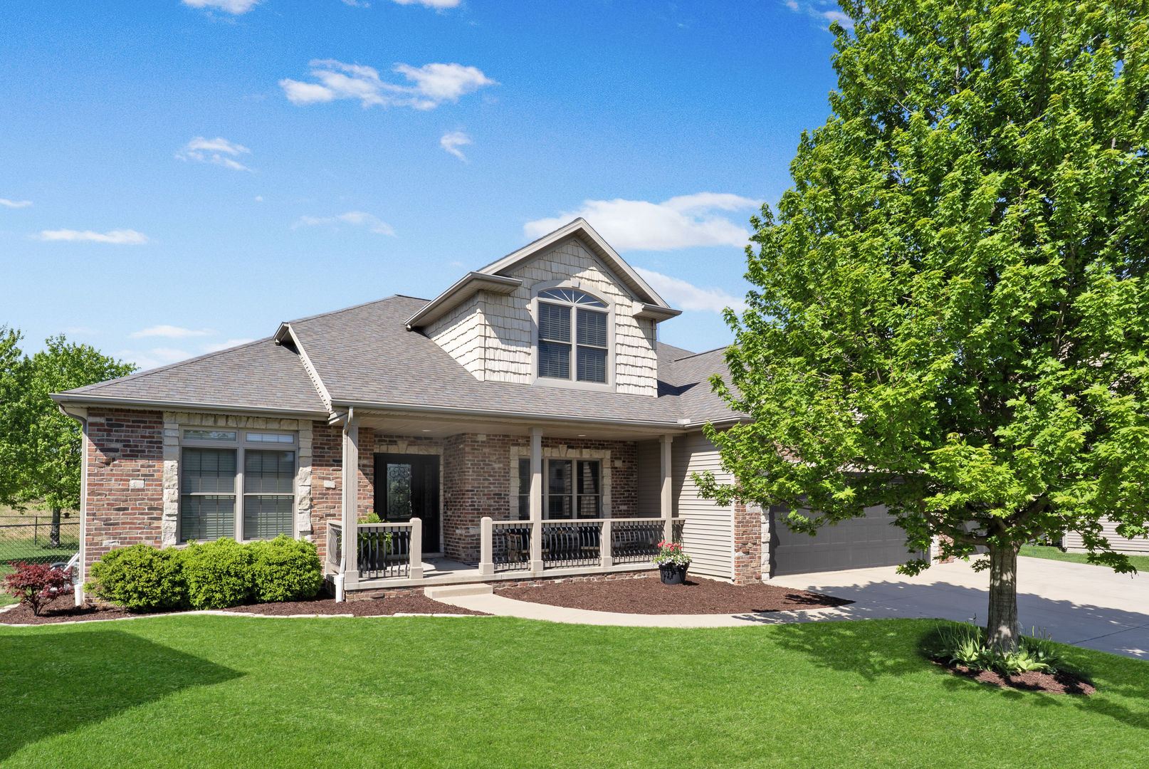 2704 Vrooman Court, Bloomington, IL 61704