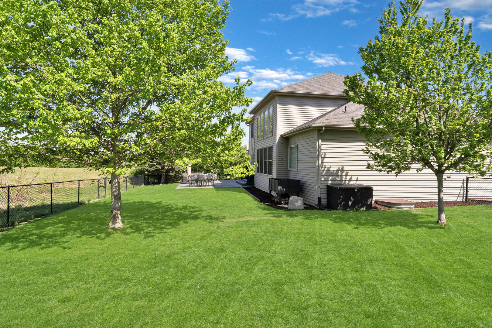 2704 Vrooman Court, Bloomington, IL 61704