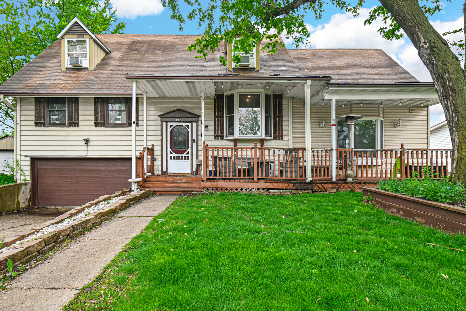 19350 Beechnut Drive, Mokena, IL 60448