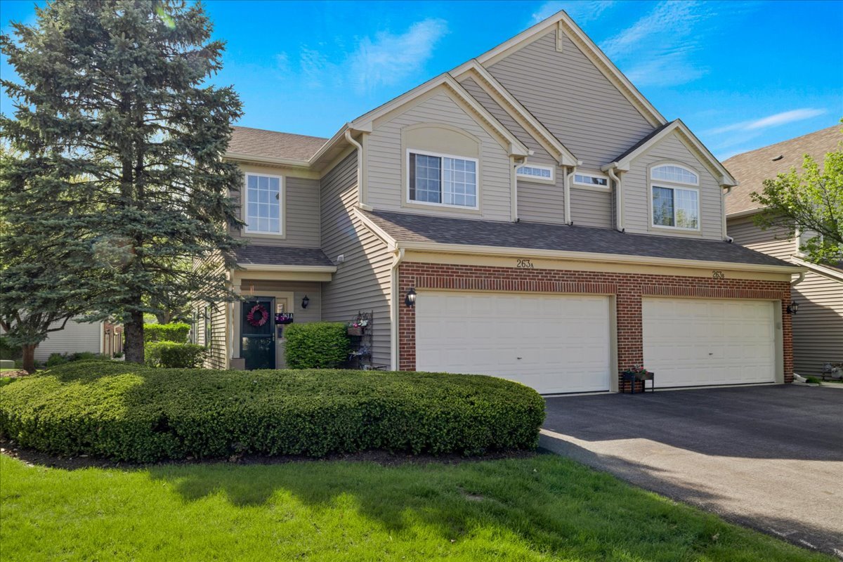 263 Nicole Drive #A, South Elgin, IL 60177