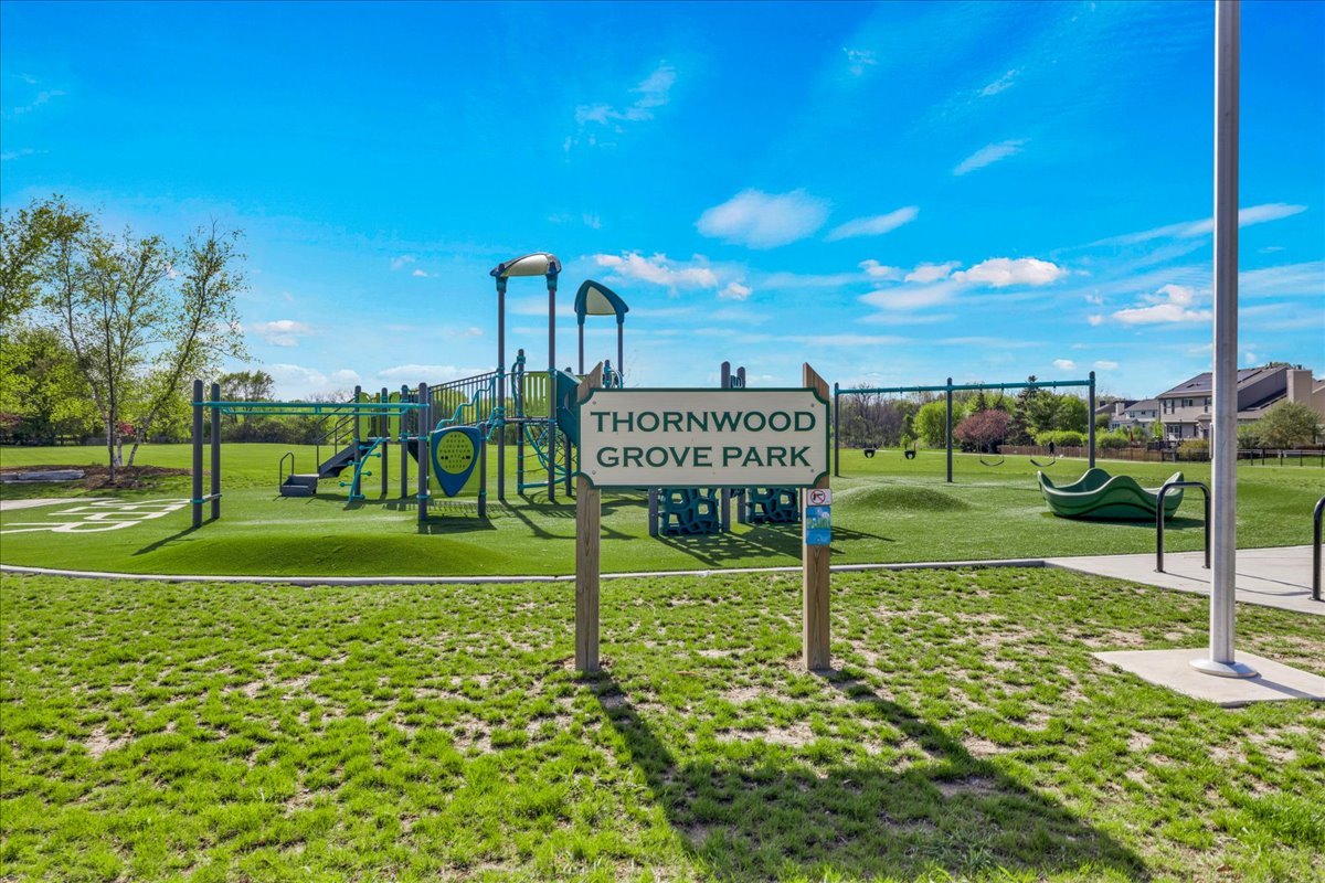 263 Nicole Drive #A, South Elgin, IL 60177