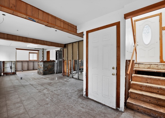 25174 W Claridan Avenue, Antioch, IL 60002