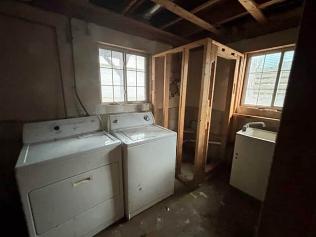 25174 W Claridan Avenue, Antioch, IL 60002