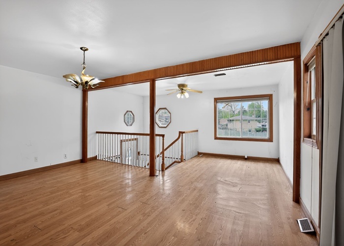25174 W Claridan Avenue, Antioch, IL 60002