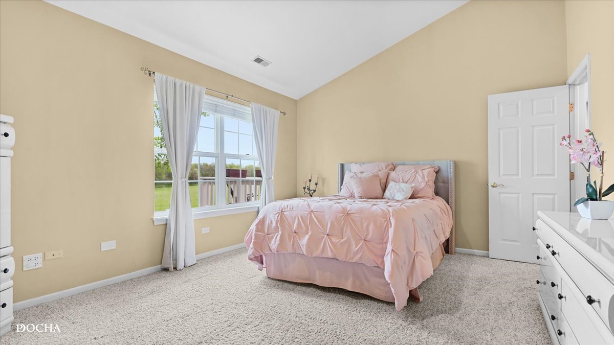 2727 Old Woods Trail #2727, Plainfield, IL 60586