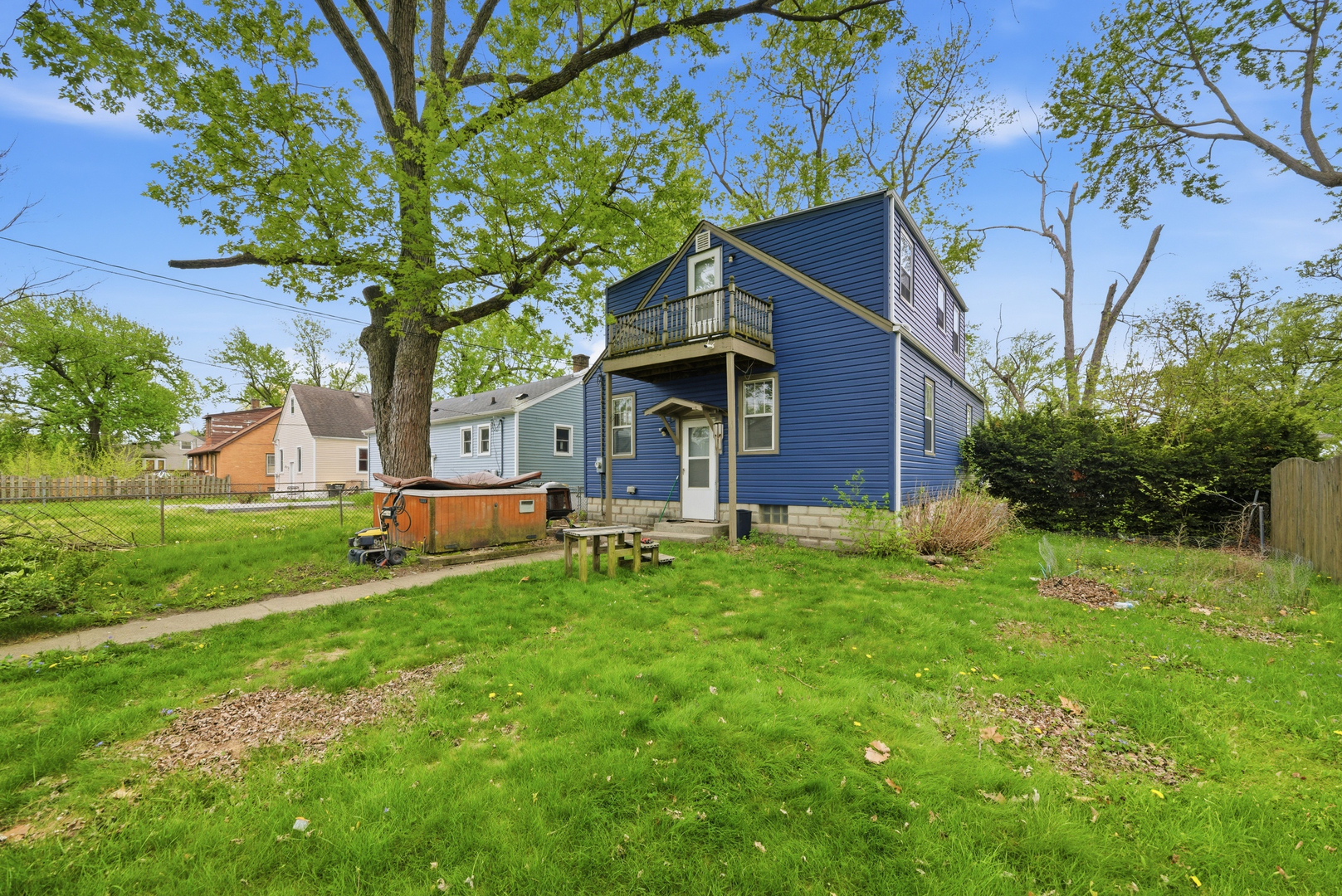 18409 Oakwood Avenue, Lansing, IL 60438