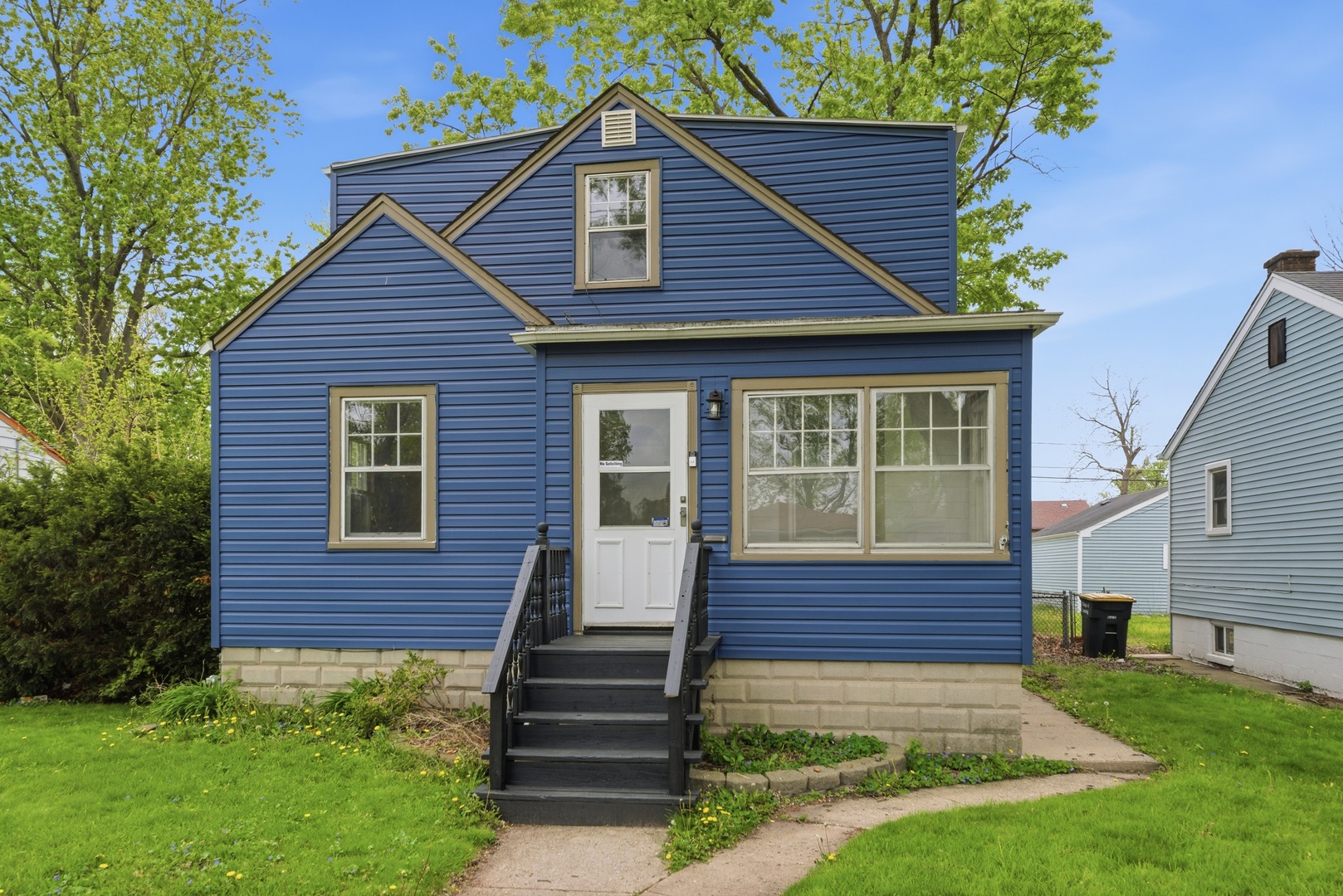 18409 Oakwood Avenue, Lansing, IL 60438