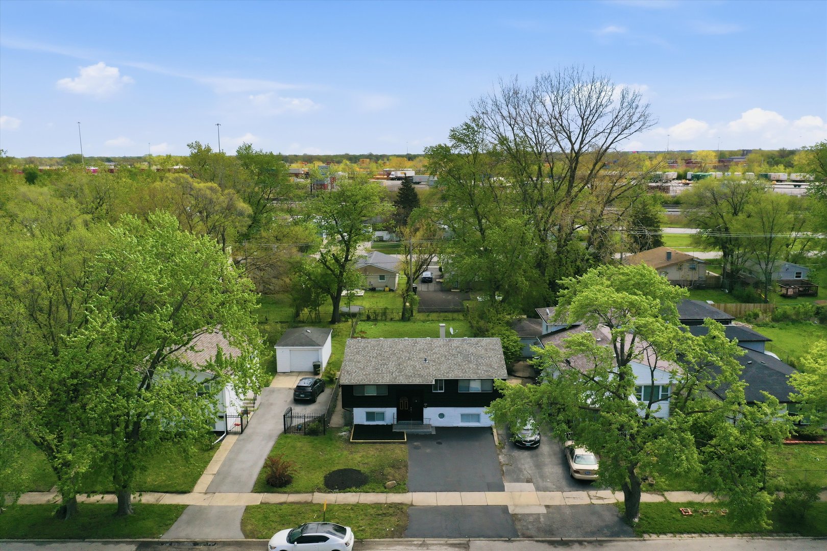 16611 Marshfield Avenue, Markham, IL 60428