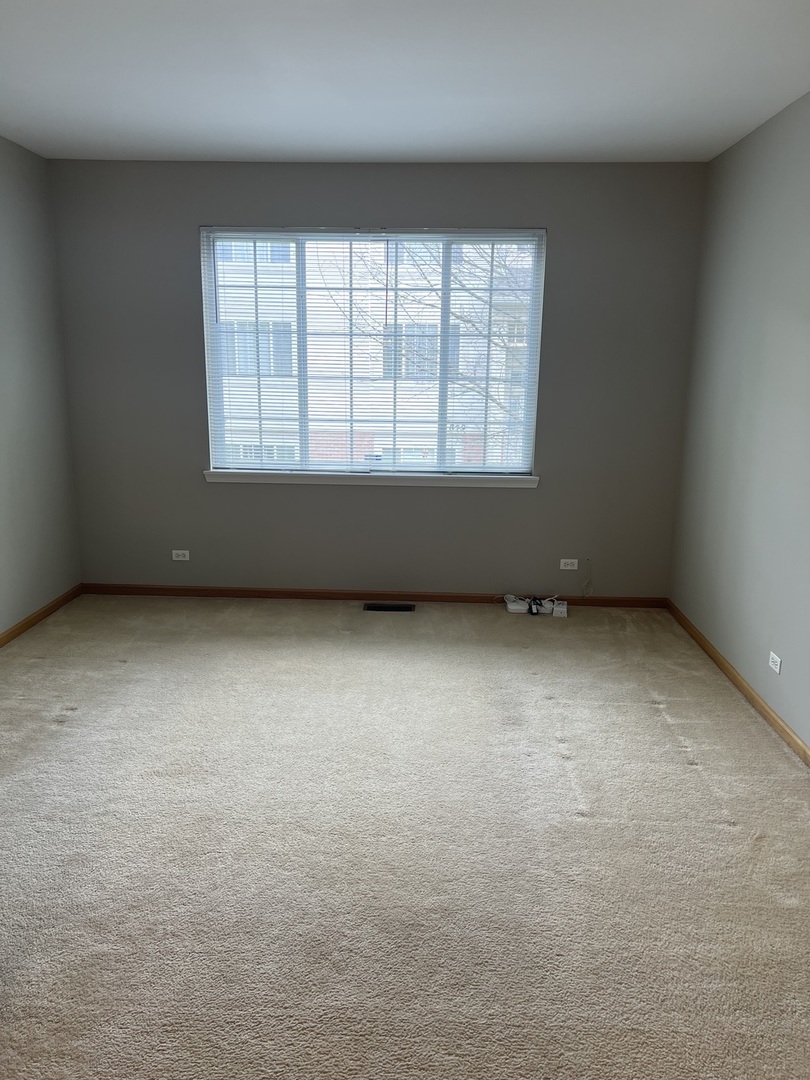 863 PHEASANT Trail, St. Charles, IL 60174