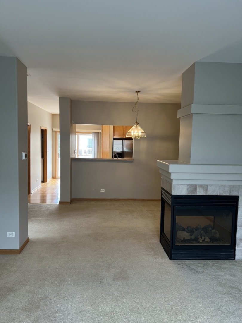 863 PHEASANT Trail, St. Charles, IL 60174