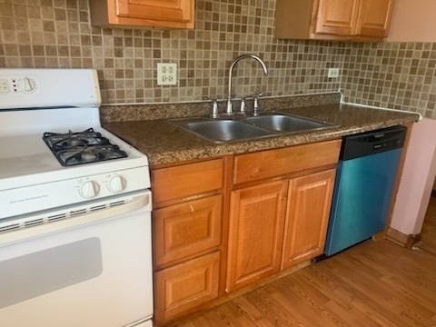 982 Grant Street, Bartlett, IL 60103