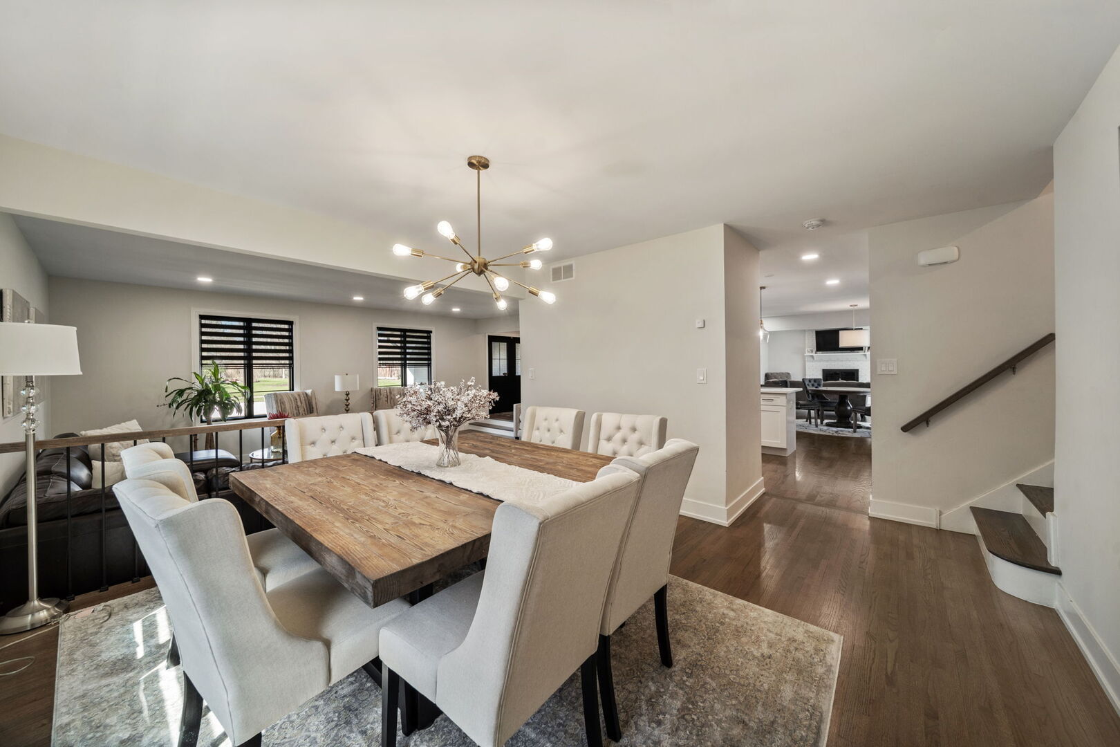 6603 Chaucer Road, Willowbrook, IL 60527